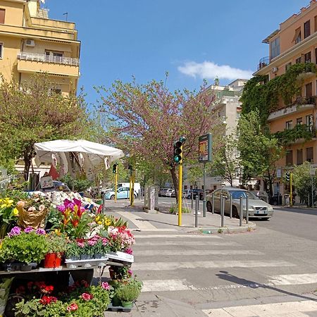 Livorno By Halldis Rome Bagian luar foto